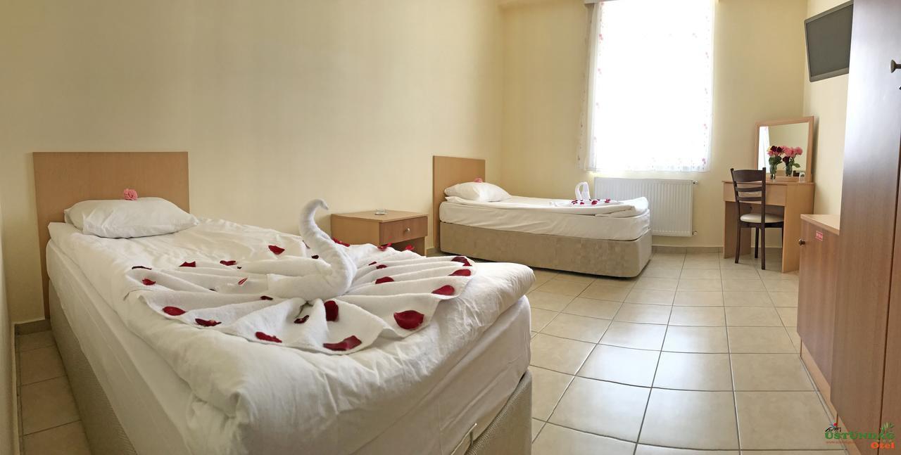 Ustundag Otel Keciborlu Екстер'єр фото